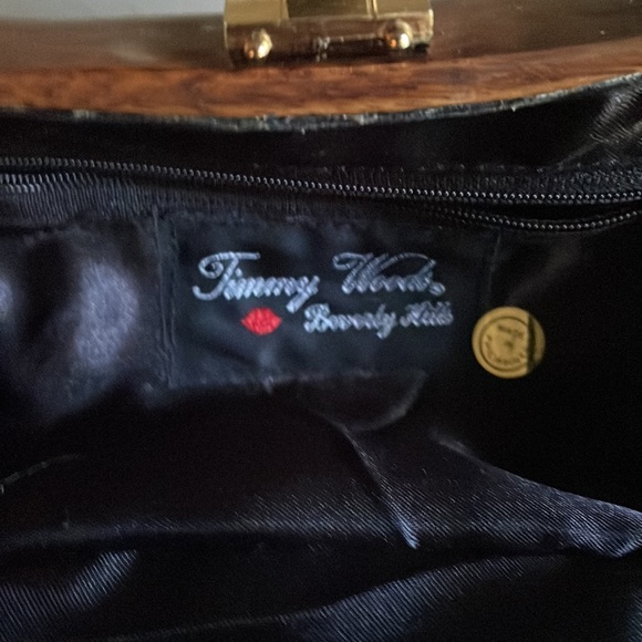 Brown Timmy Woods Bag with flower detail 🤎 - Picture 2 of 2